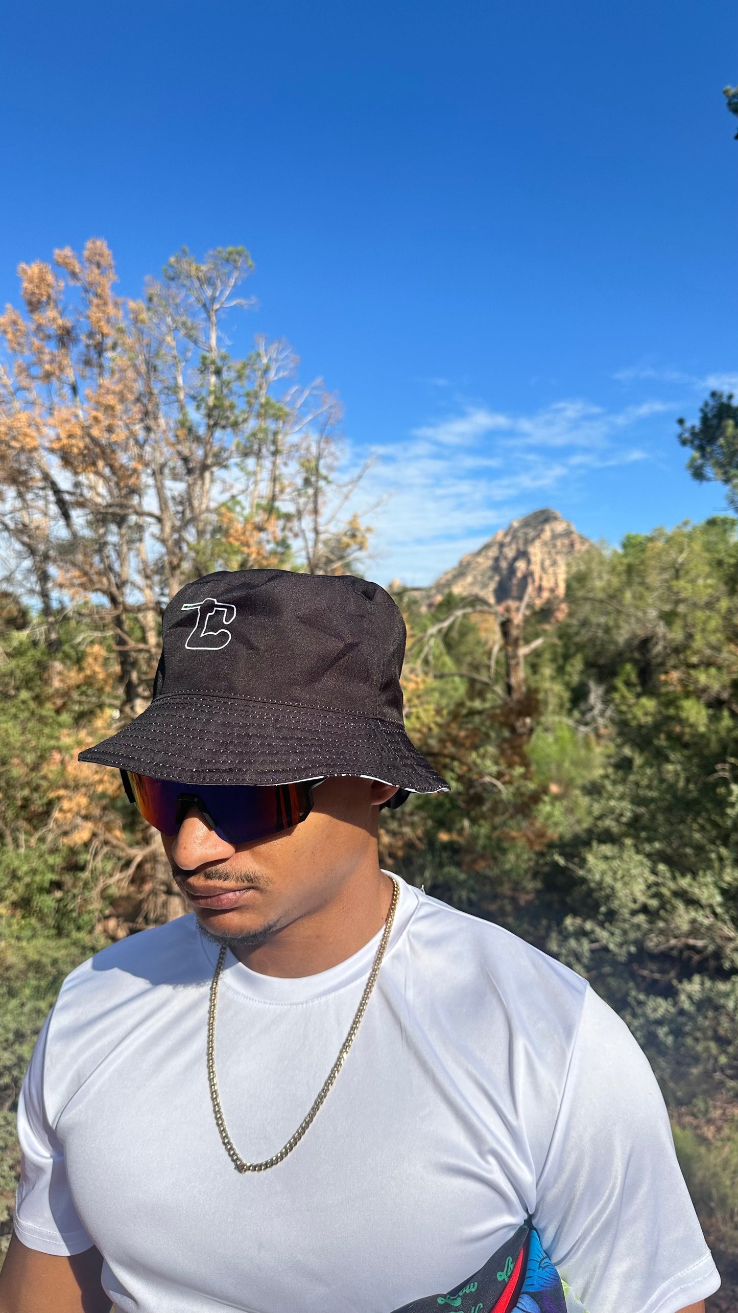 Reversible Bucket Hat - Live Boldly Logo